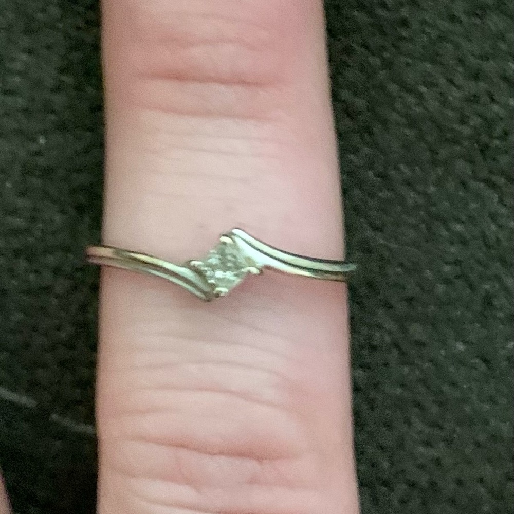Size 6.5 diamond ring